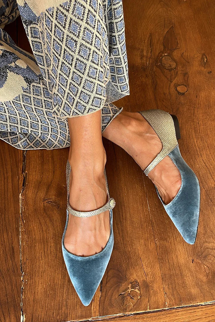 REBECCA | POINTED SHOE WITH STRAP-1