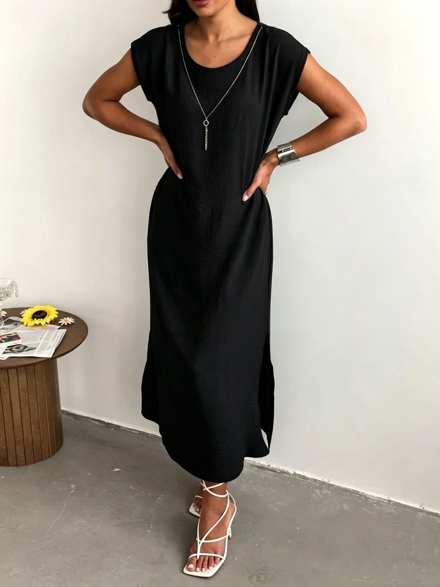 Sleeveless slim fit dress for women-4