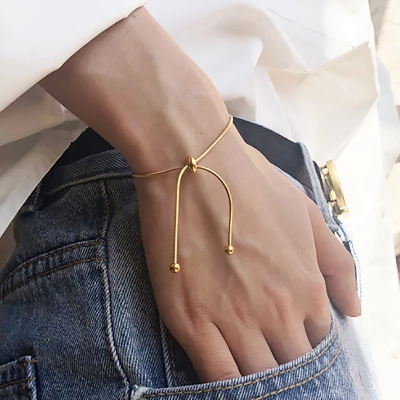 Simple and versatile long tassel necklace with fashionable adjustable metal square snake bone chain-3