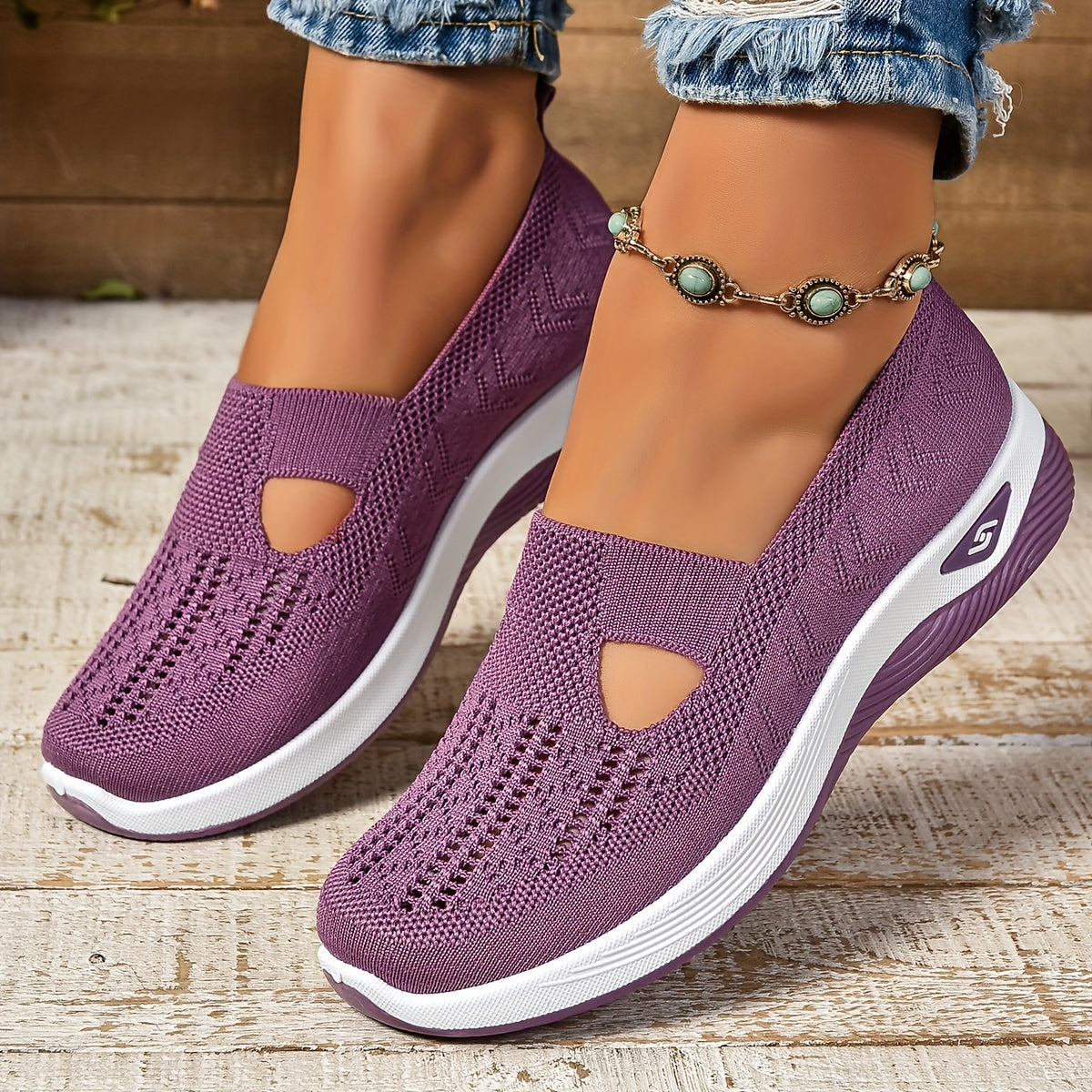 Lyhdia | Breathable Orthopedic Shoes – Non-Slip-1