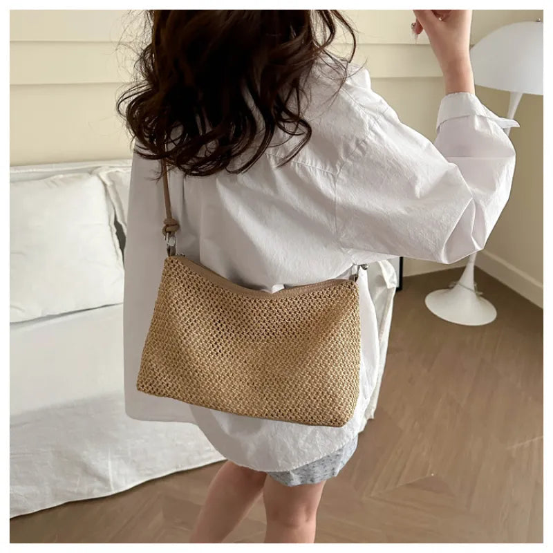 Addison | Spacious Beach Bag & Timeless Summer Style-2