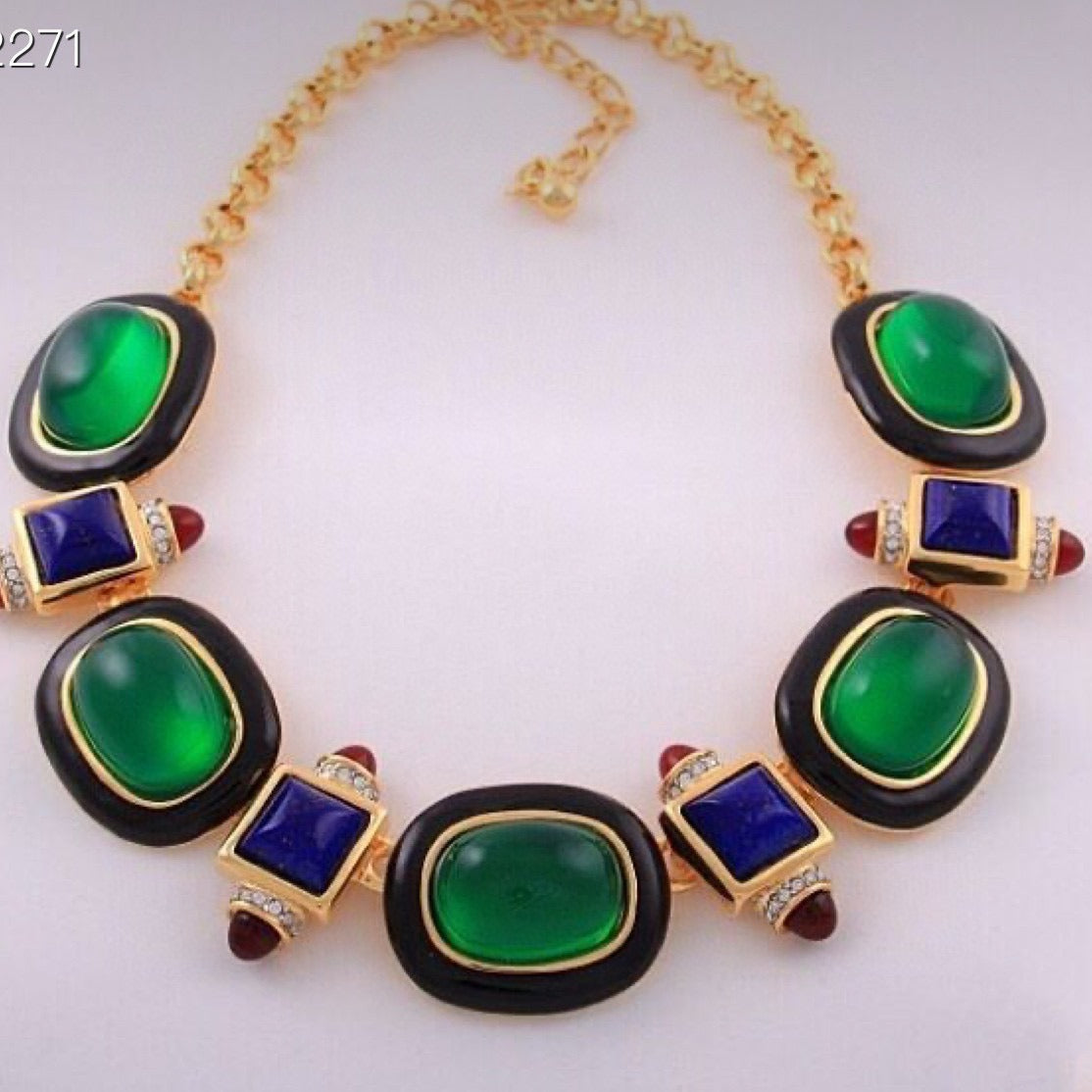 Medieval retro emerald glass exaggerated high-end niche necklace-4