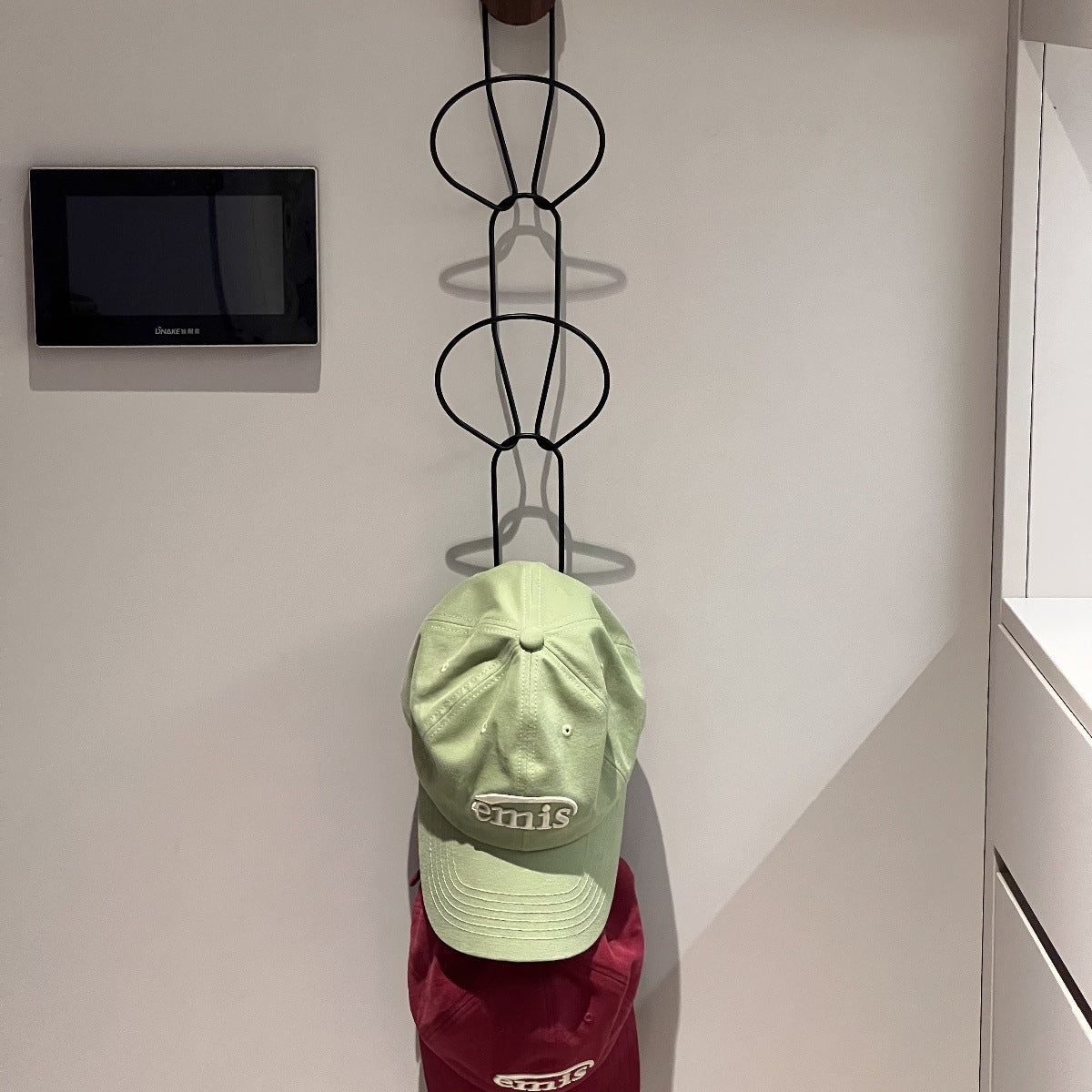 Walnut Suction Hat Hook-4