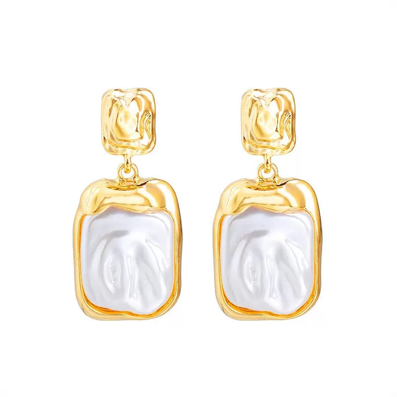 French Vintage Faux Baroque Pearl Dangle Earrings Irregular Texture Pearl Drop Earrings-10
